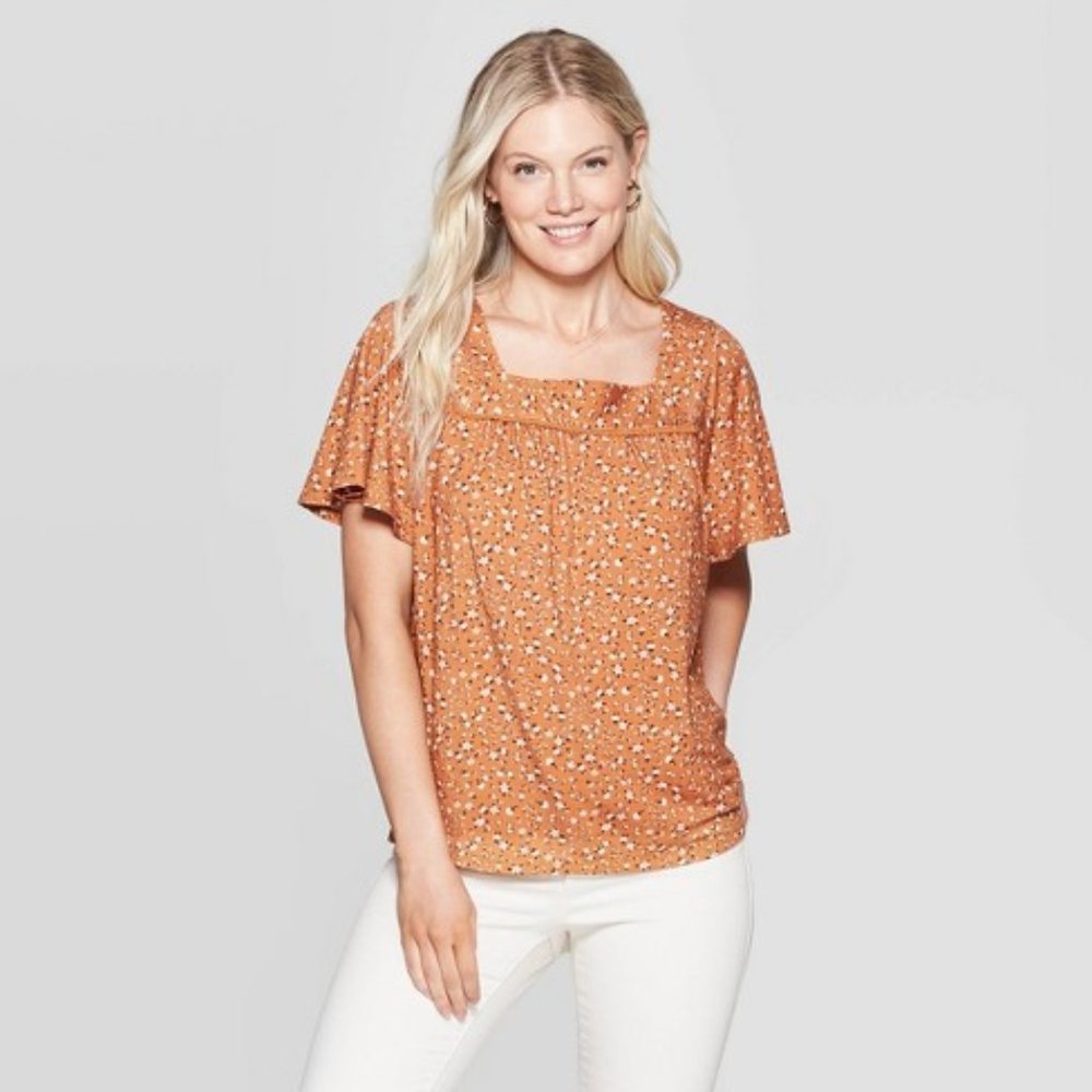 Knox Rose Short Sleeve Square Neck top